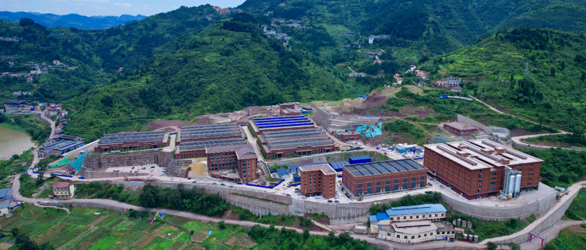 貴州珍酒 - 茅臺鎮(zhèn)雙龍基地